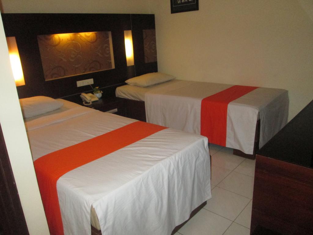 Hotel Wisanti Yogyakarta Exterior photo