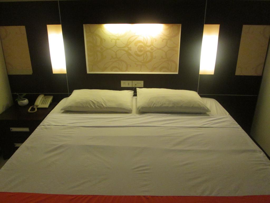 Hotel Wisanti Yogyakarta Exterior photo